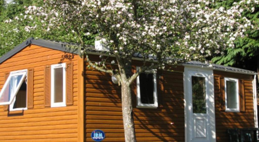Camping Des Rochers Des Parcs Hotel Clécy Szoba fotó