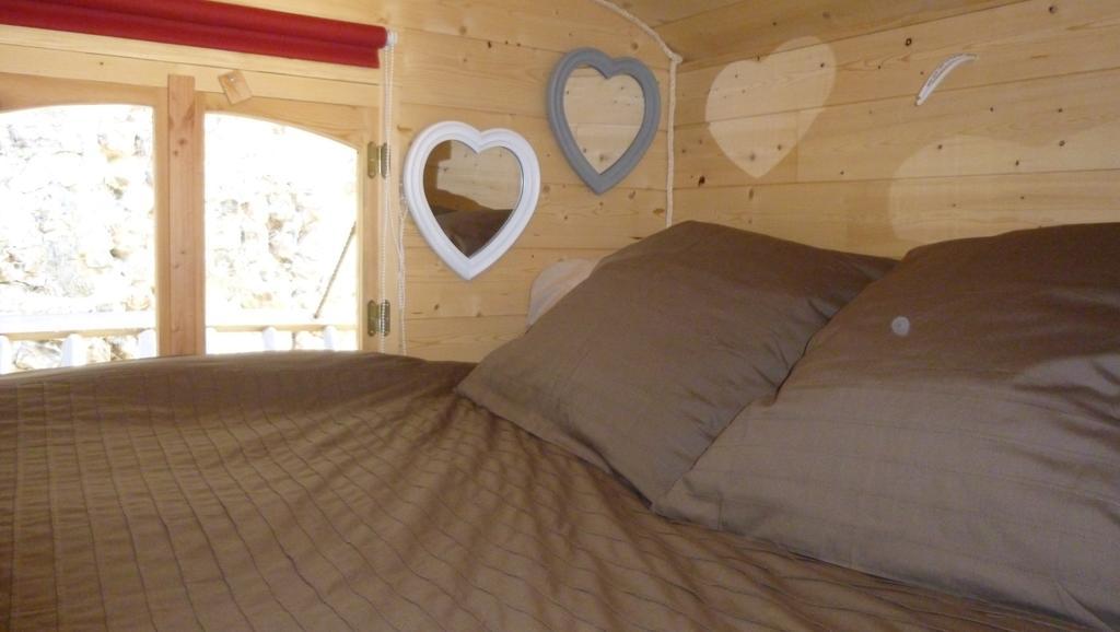 Camping Des Rochers Des Parcs Hotel Clécy Kültér fotó