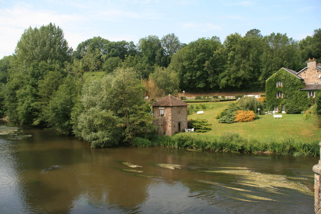 Camping Des Rochers Des Parcs Hotel Clécy Kültér fotó